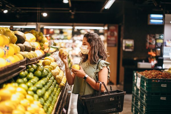 Transform Your UK Kitchen into a Stylish Minimalist Haven Without Breaking the Bank